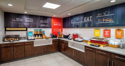 Hampton Inn Long Island / Commack