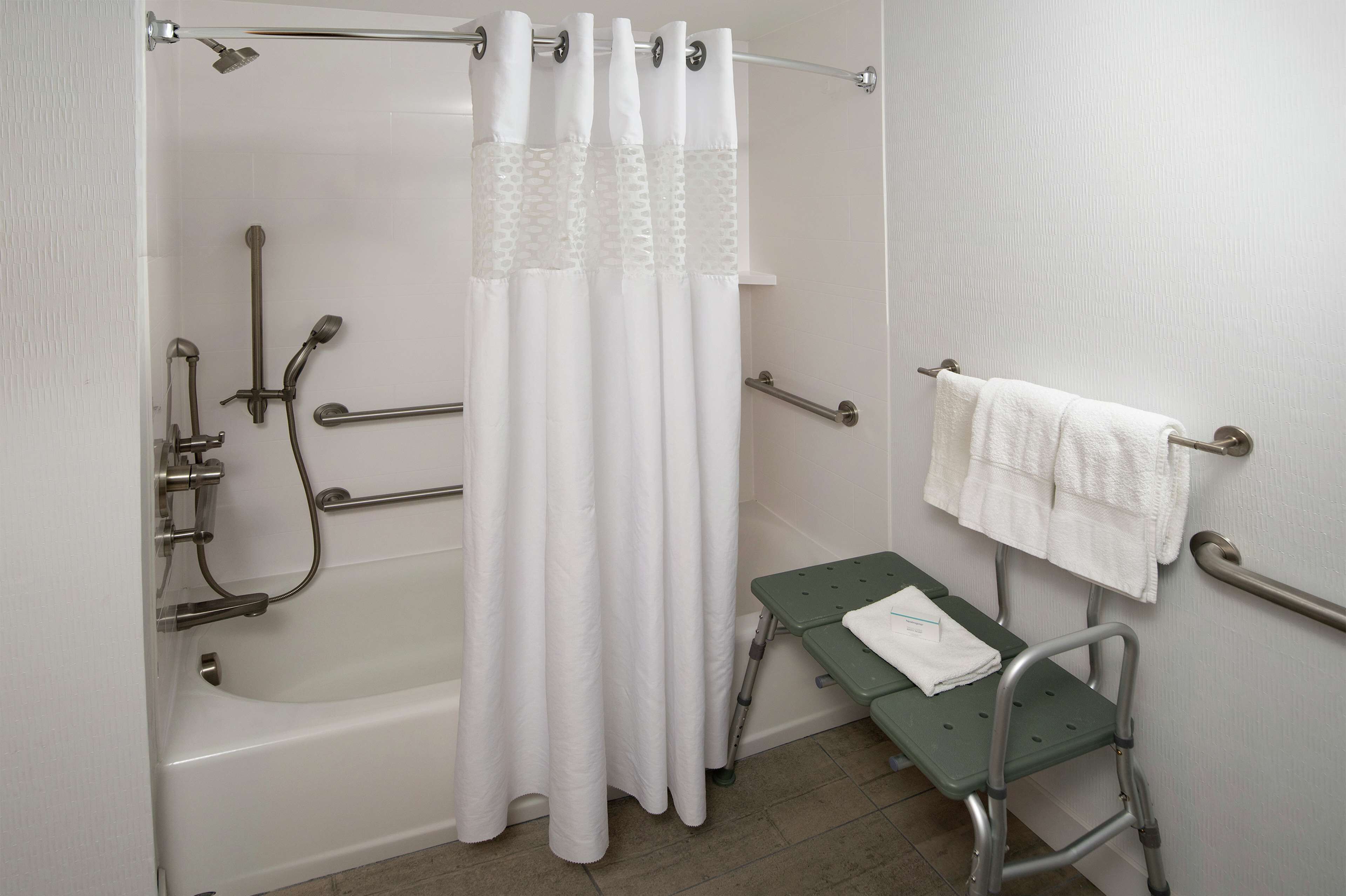 room, 1 queen bed, accessible, non smoking (bathtub) | bathroom | combined shower/bathtub, designer toiletries, hair dryer, towels