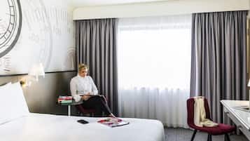 In-room safe, desk, soundproofing, iron/ironing board