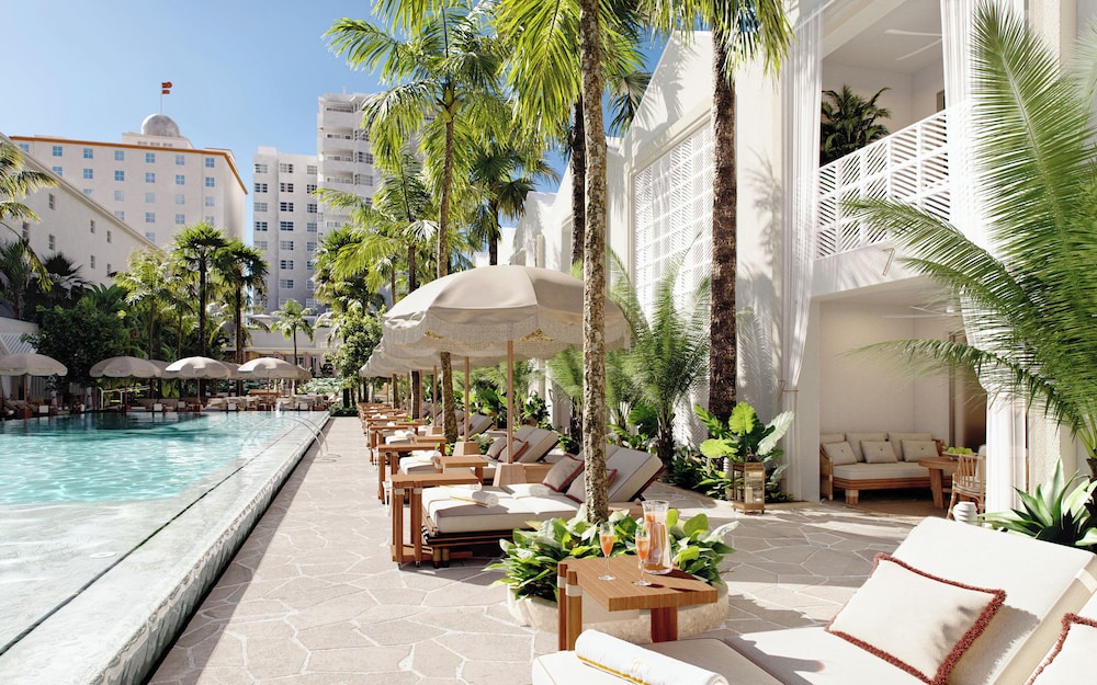 South Beach Hotel by null