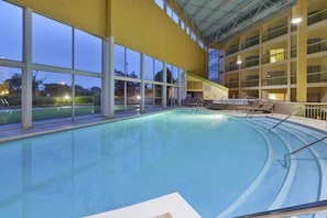 Inomhuspool