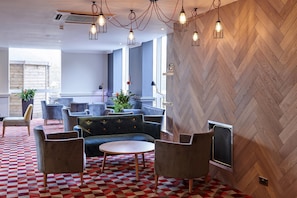 Bar (in der Unterkunft)