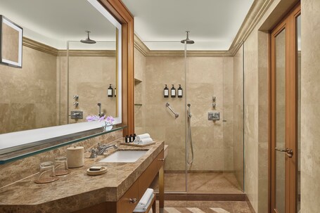 Divan Istanbul - Image 51