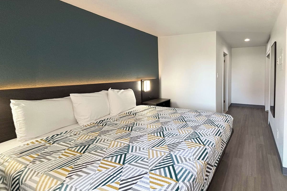 Schreibtisch, Bettwäsche