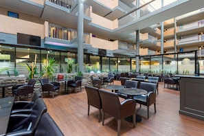 Se sirven desayunos, almuerzos y cenas