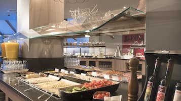 Daily buffet breakfast (EUR 25 per person)