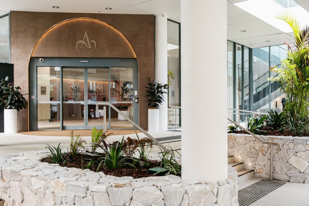 Amora Hotel Brisbane
