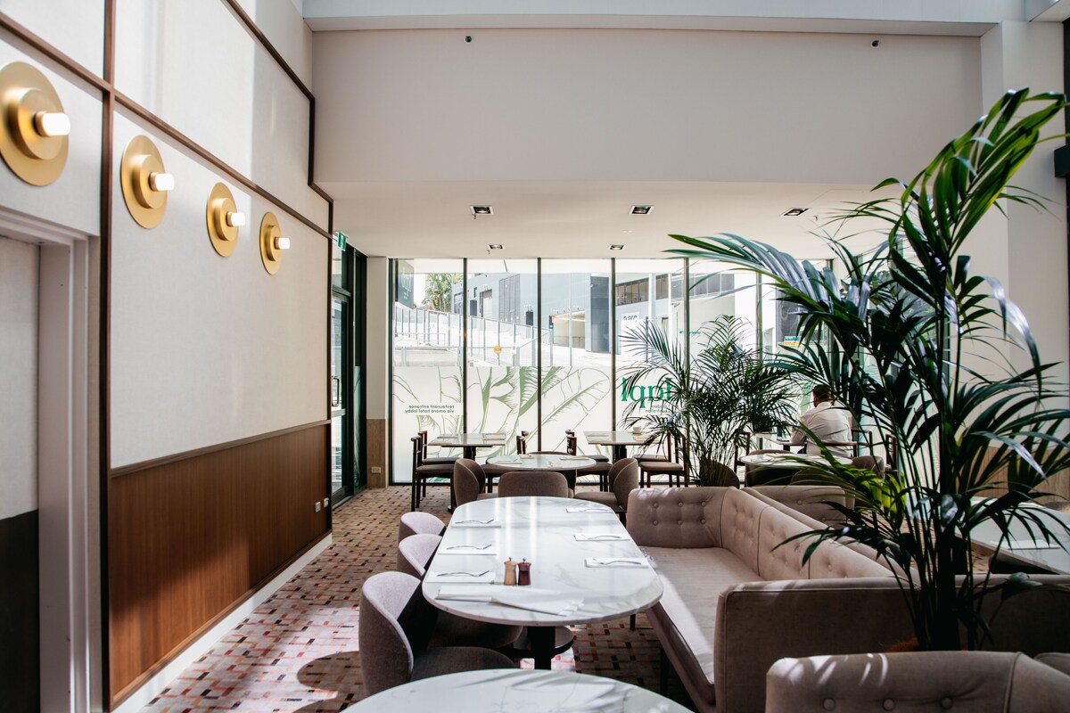 Amora Hotel Brisbane