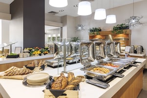 Daily buffet breakfast for a fee