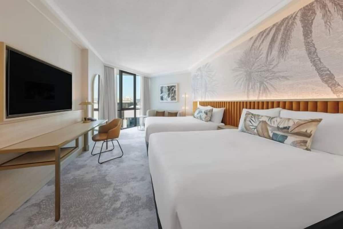 1 slaapkamer, luxe beddengoed, een kluis op de kamer, een bureau