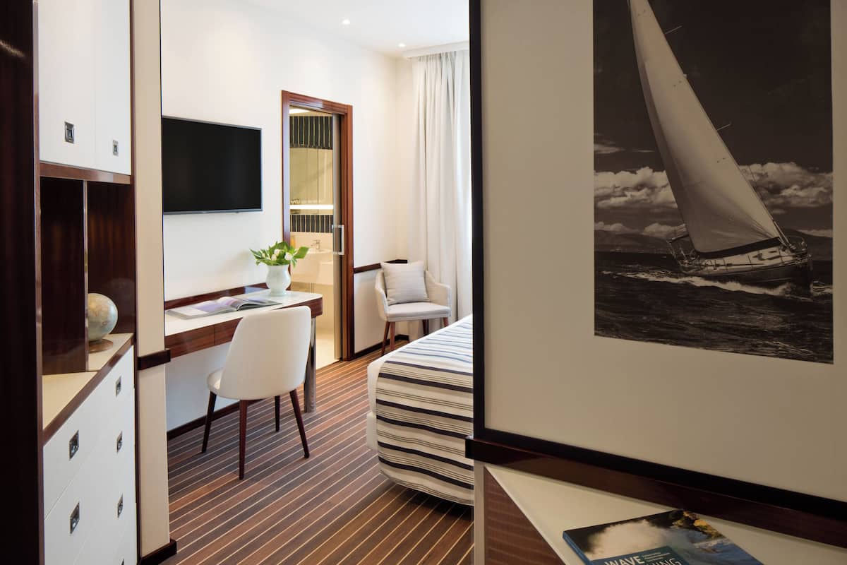 Minibar, in-room safe, desk, blackout curtains