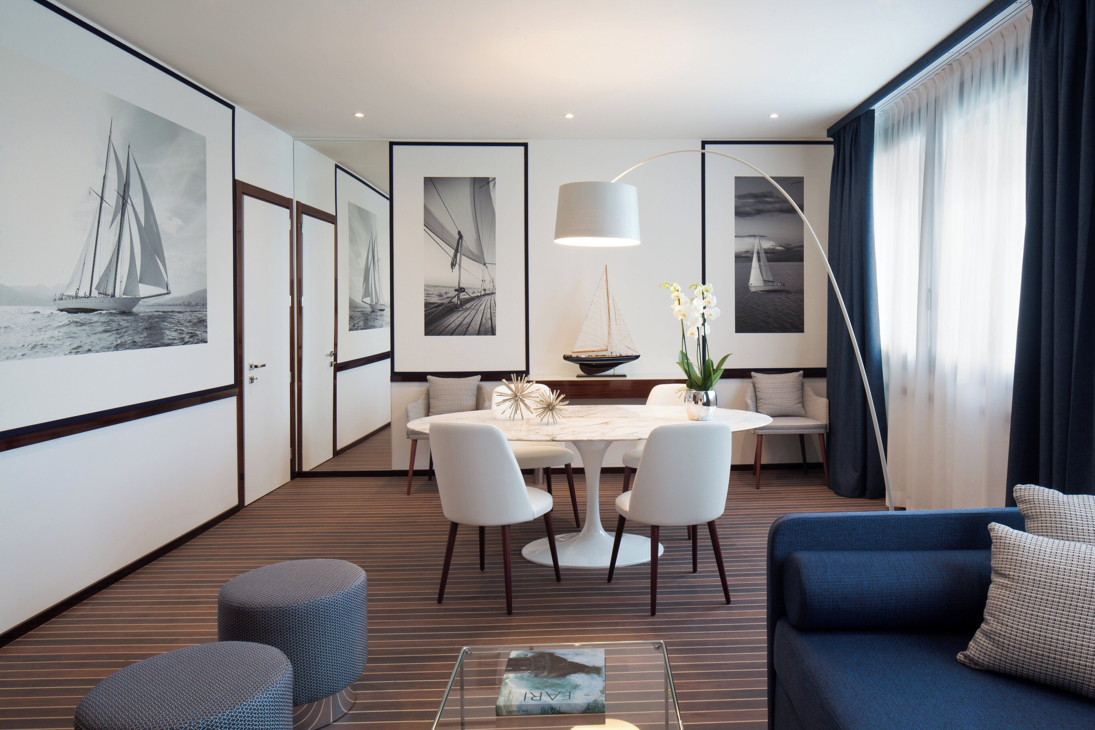 suite | minibar, in-room safe, desk, blackout curtains