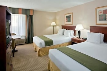 Windsor Inn & Suites