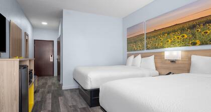 Days Inn by Wyndham Dodge City