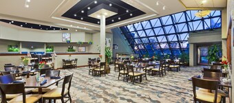 Crowne Plaza Columbus North- Worthington by IHG