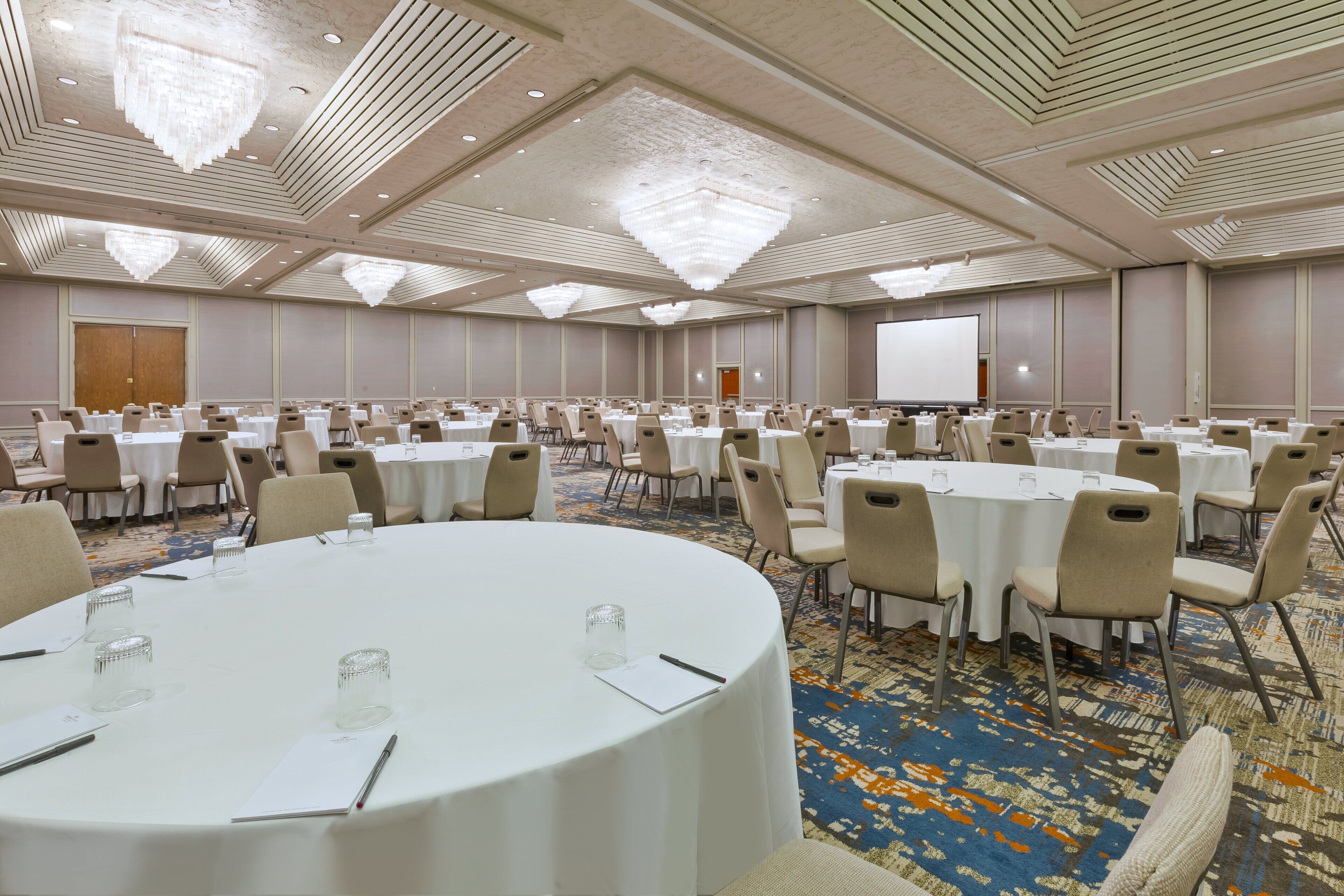 Photo - Crowne Plaza Columbus North- Worthington by IHG