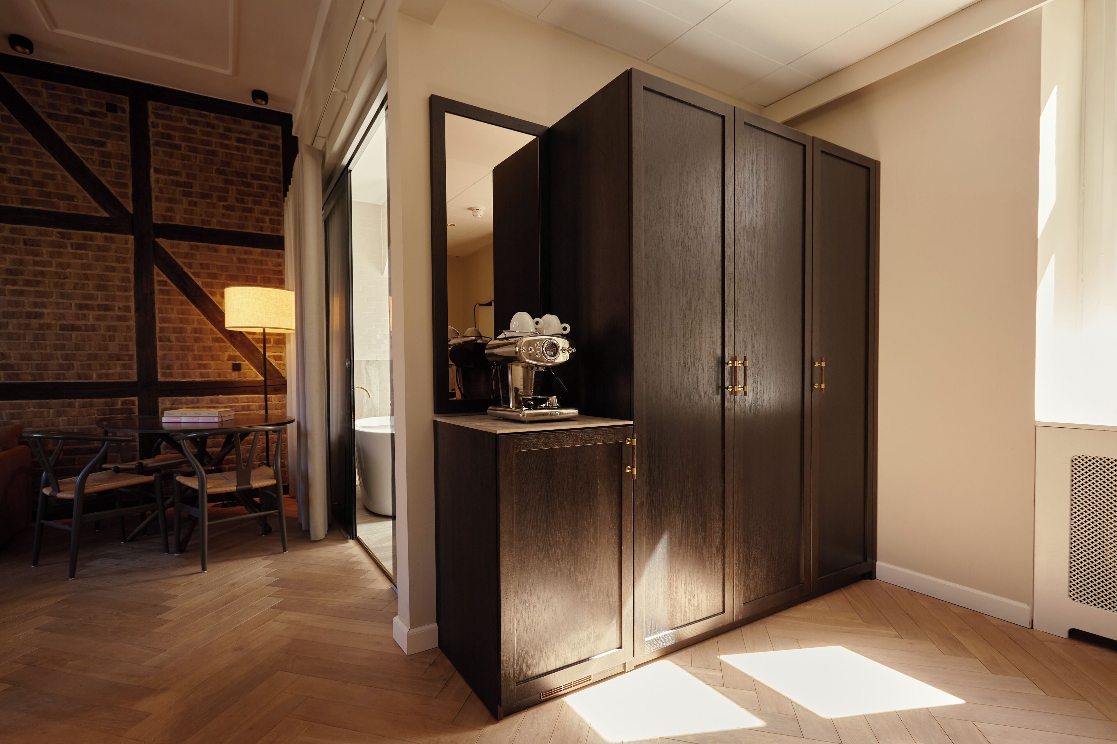 Photo - Ascot Hotel & Apartments