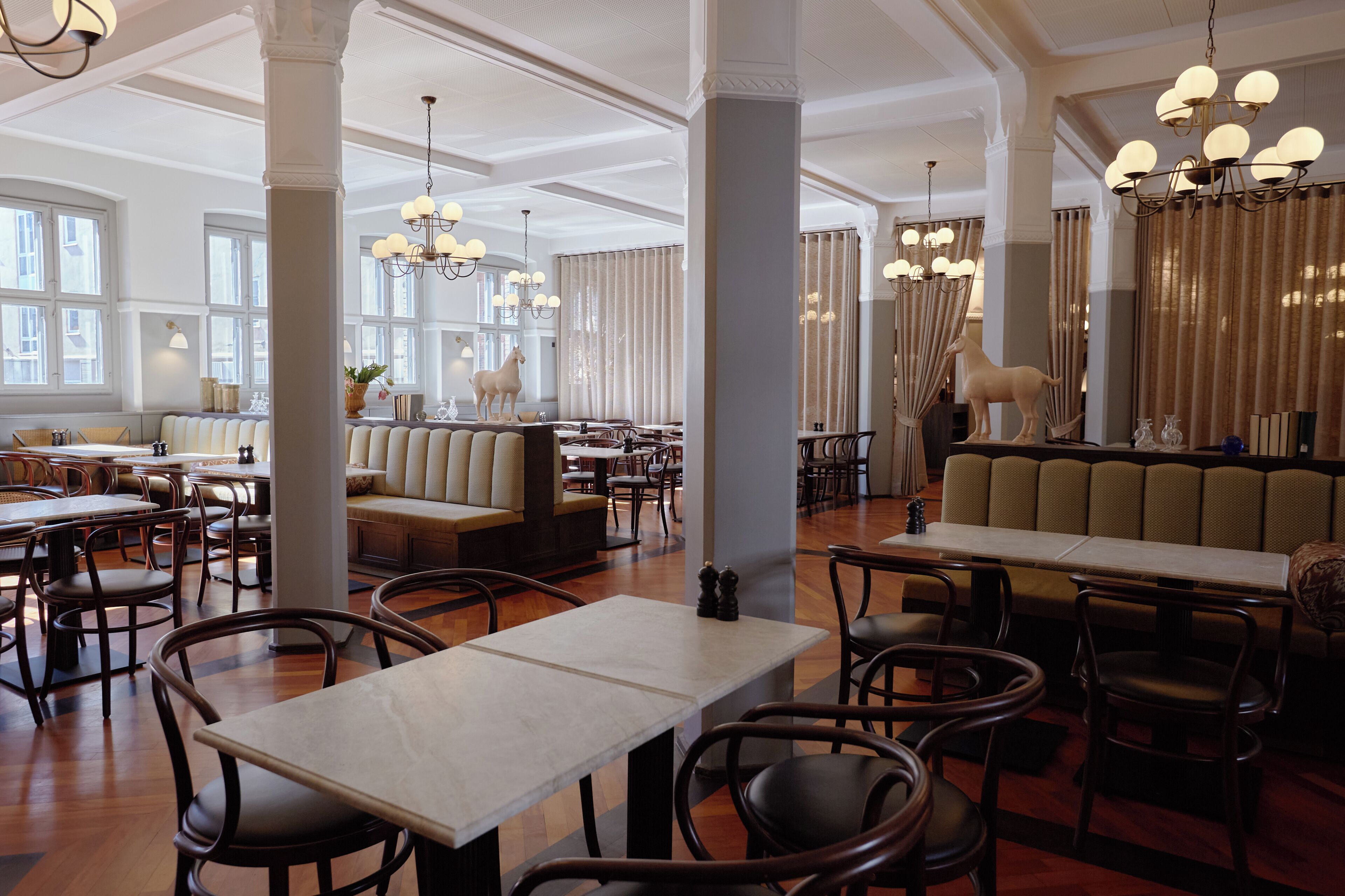 Photo - Ascot Hotel & Apartments