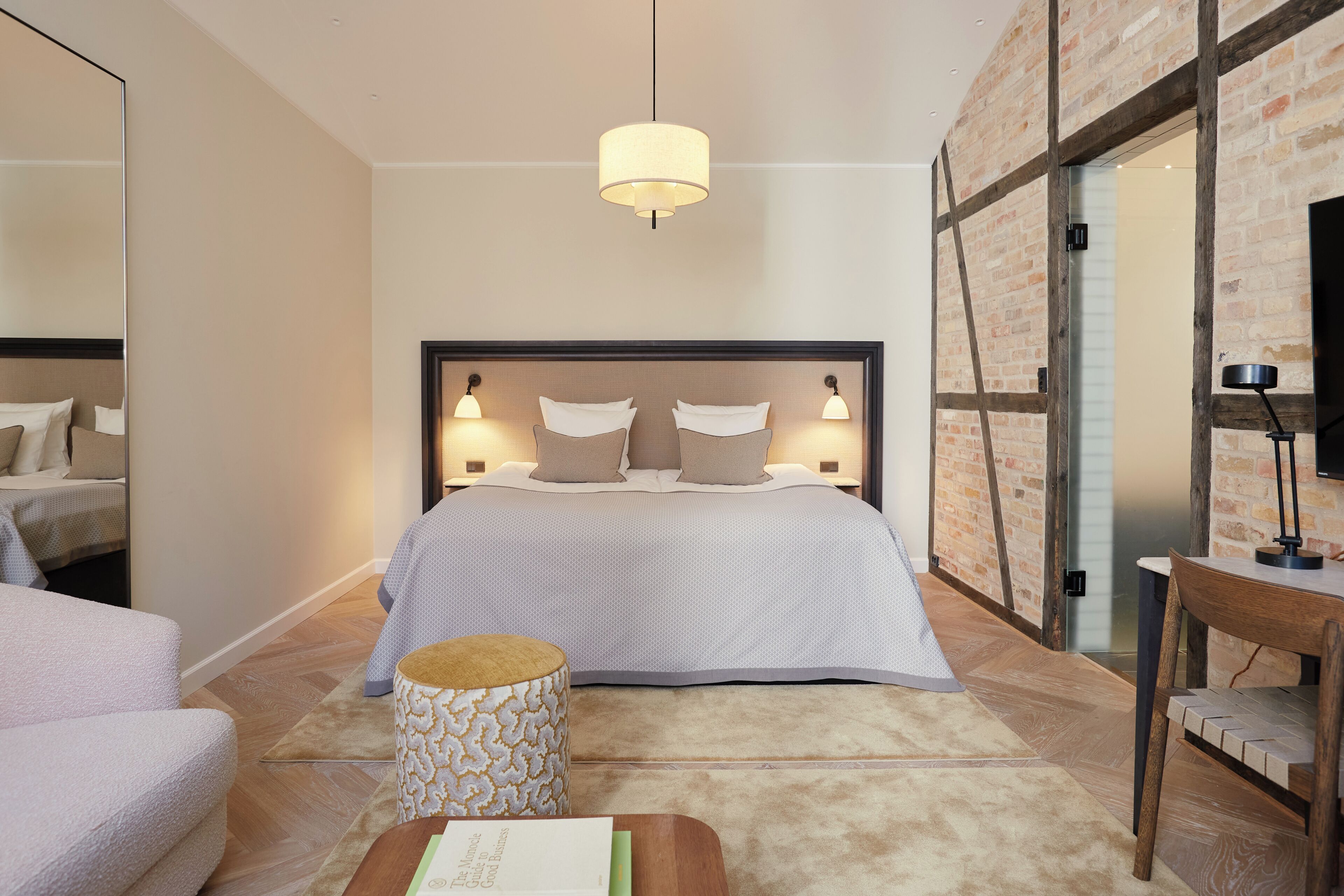 Photo - Ascot Hotel & Apartments