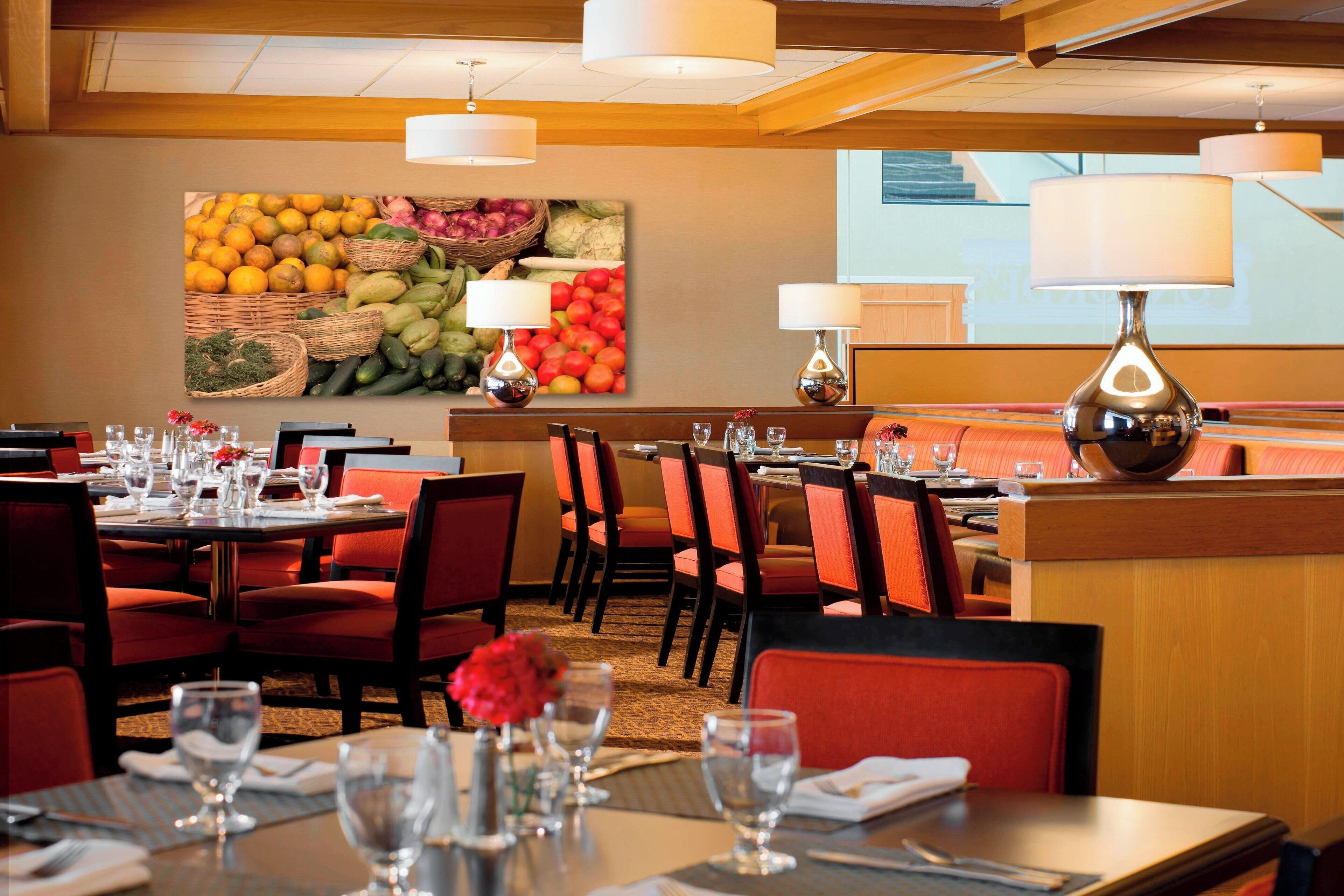 breakfast, lunch, dinner served; american cuisine