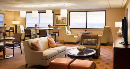 Sheraton Hartford Hotel at Bradley Airport