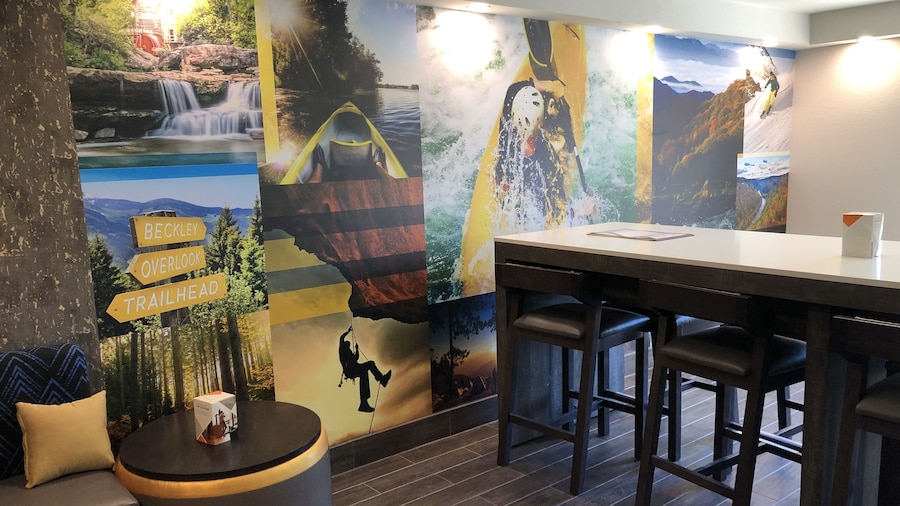 Clarion Pointe Beckley