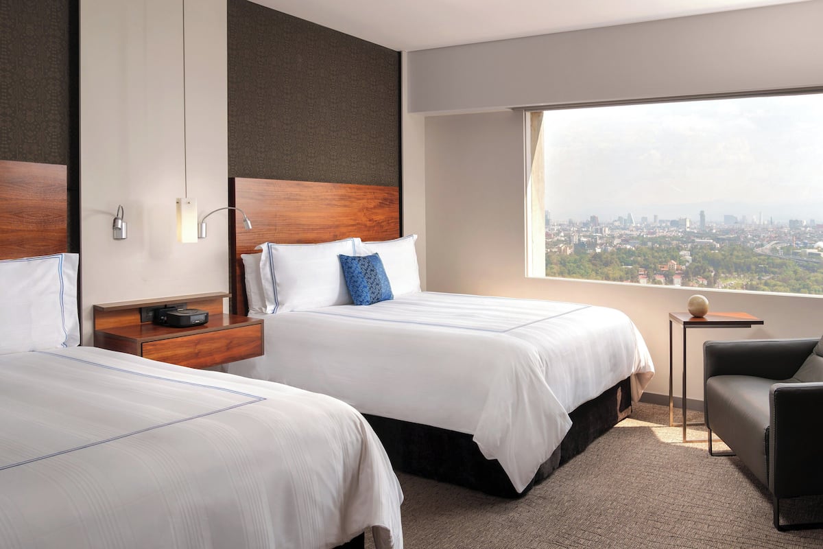 Classic Room, 2 Queen Beds, Club lounge access, Park View (Chapultepec Park View)