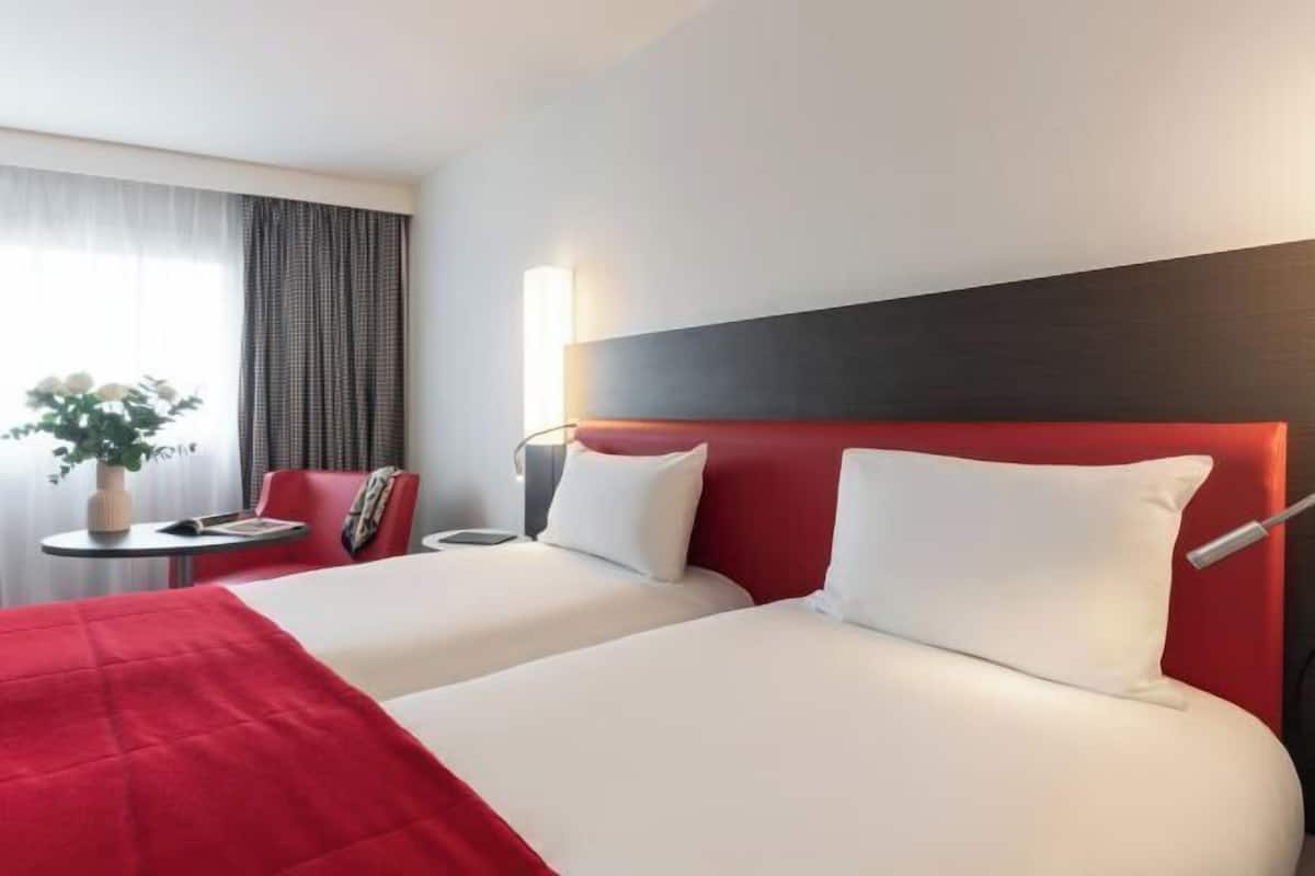 Luxe beddengoed, een kluis op de kamer, een bureau