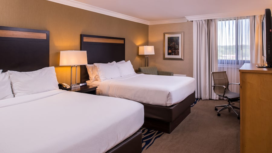 DoubleTree by Hilton Downtown Concord