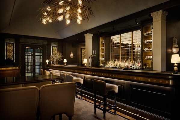 Bar (en la propiedad)