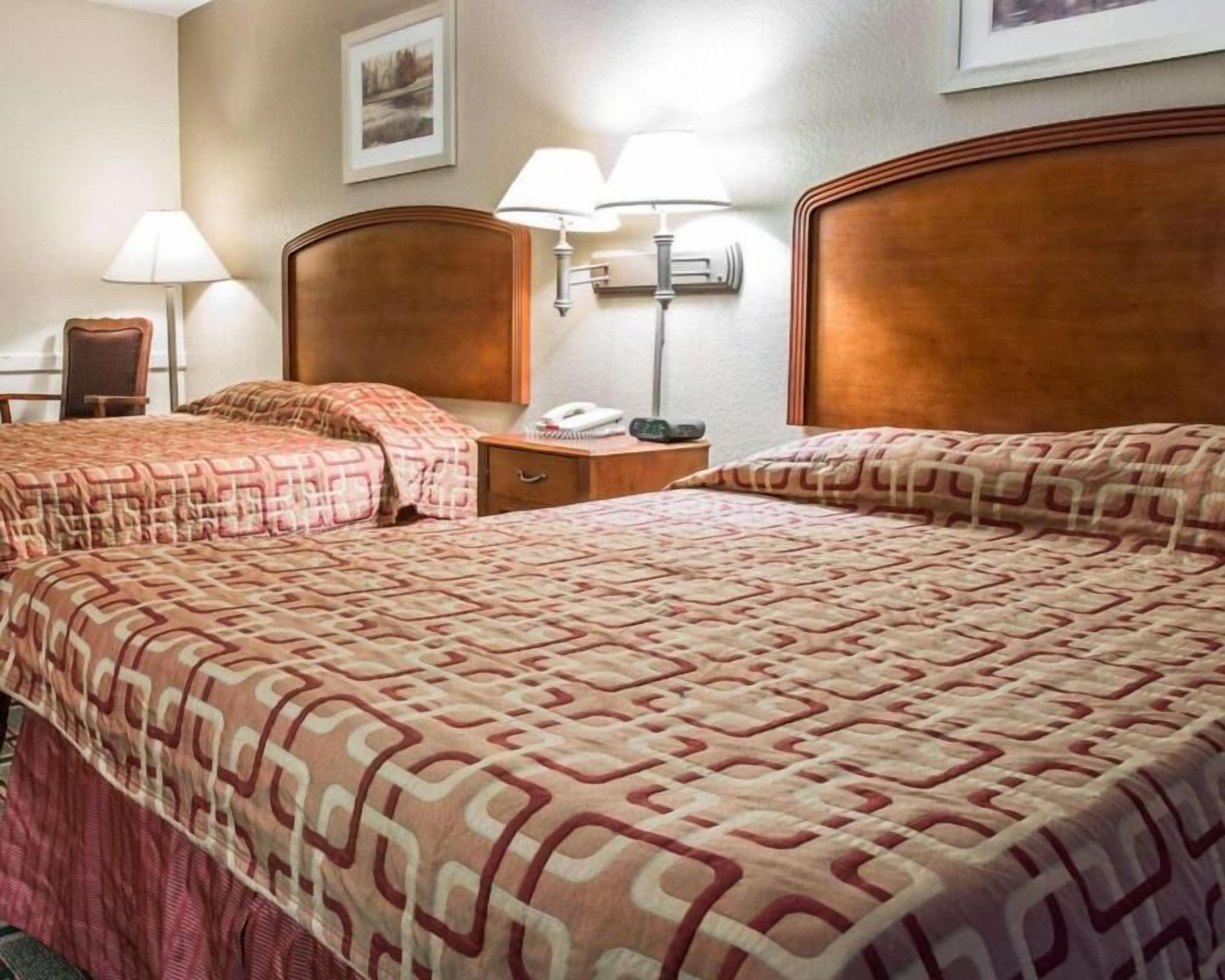 Desk, free cots/infant beds, rollaway beds, free WiFi