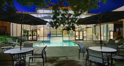 Holiday Inn Knoxville West- Cedar Bluff Rd by IHG