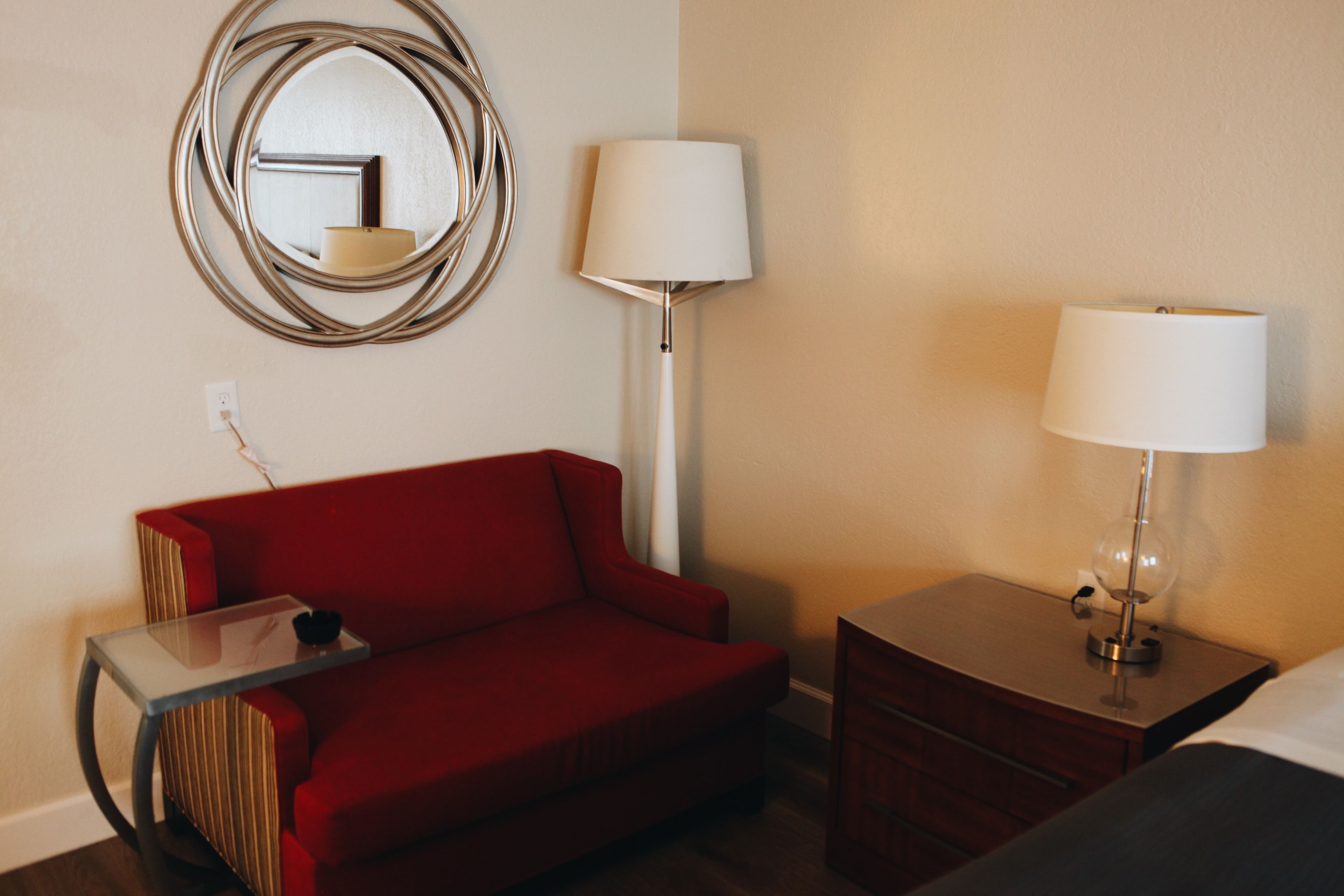 All Seasons Inn & Suites — photo 12