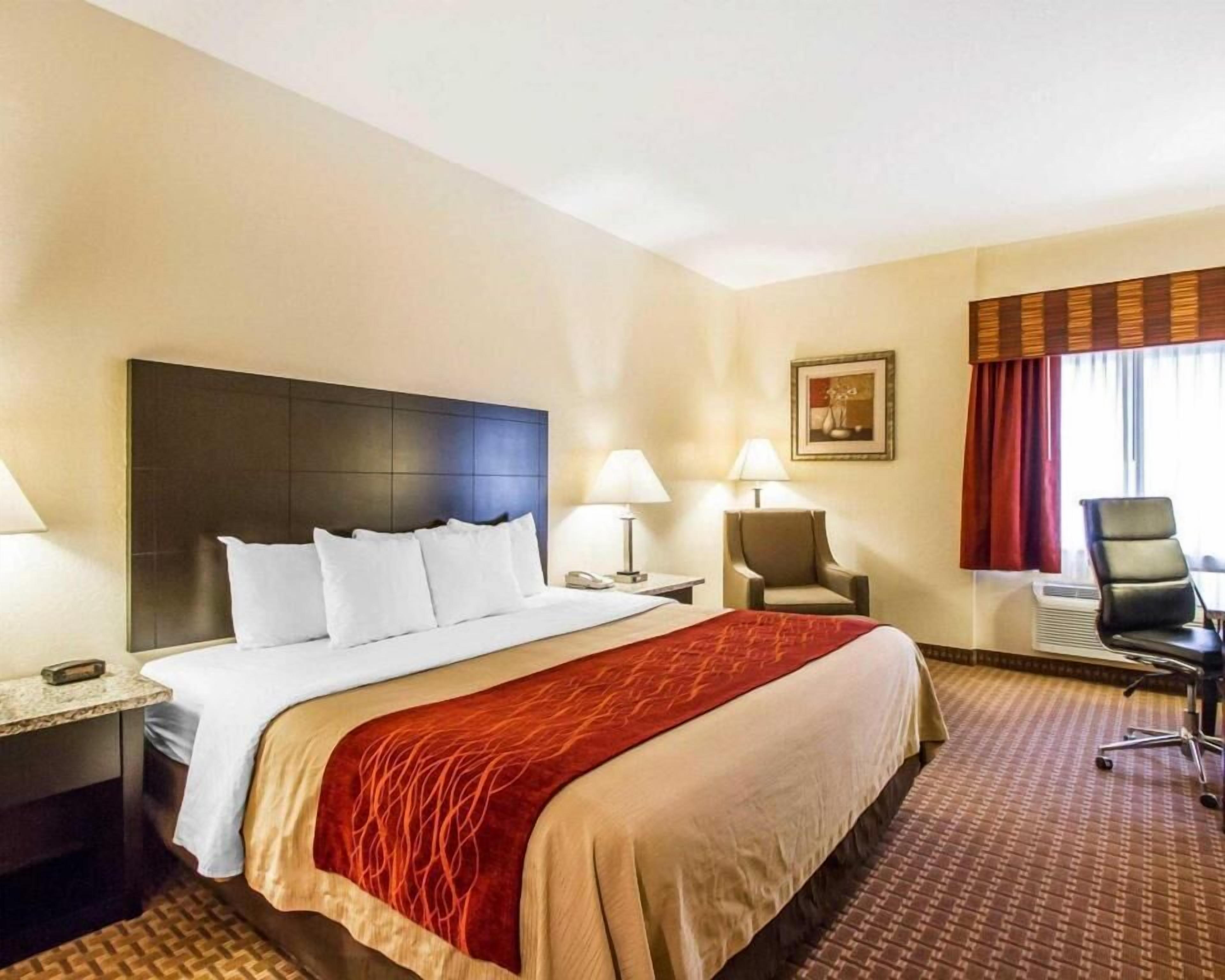 Premium bedding, pillowtop beds, desk, laptop workspace