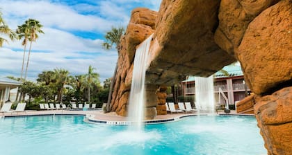 Radisson Resort at the Port