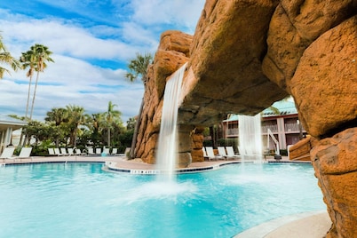 Radisson Resort at the Port
