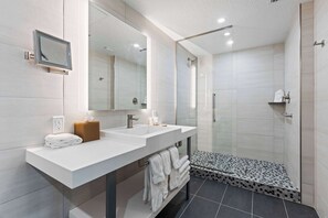 Room, 2 Queen Beds, Non Smoking | Bathroom | Eco-friendly toiletries, hair dryer, towels, soap - Radisson Resort at the Port (Cape Canaveral)