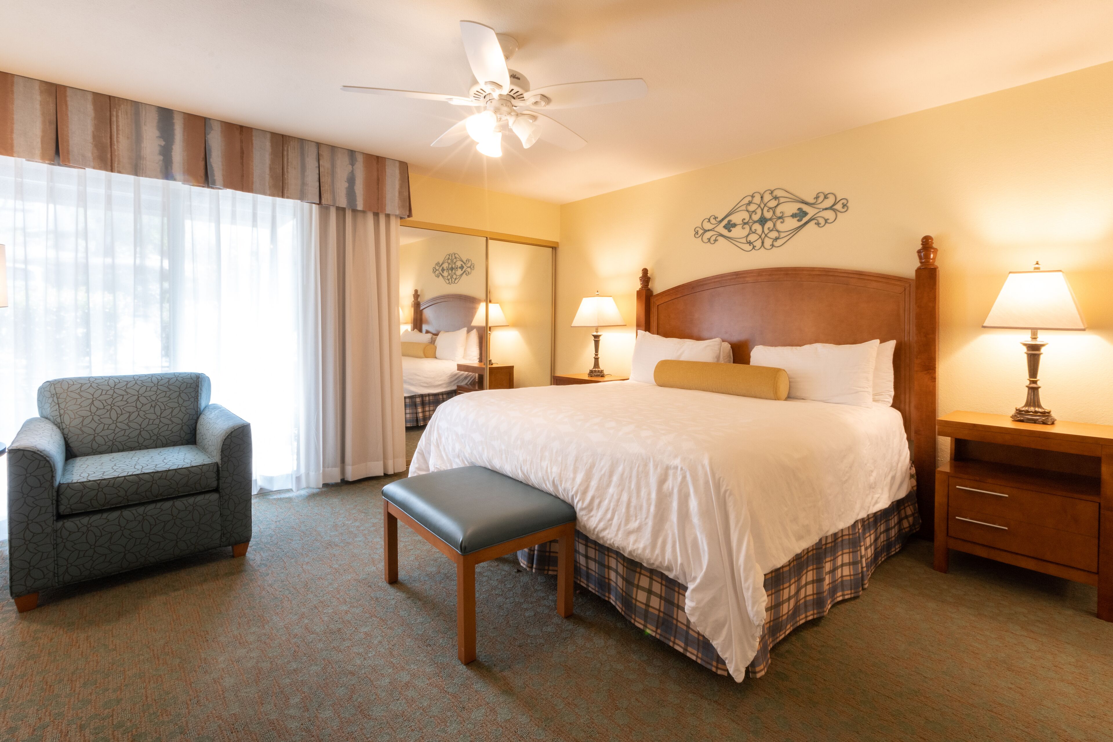 Suite, 1 Bedroom, Non Smoking | 1 bedroom, in-room safe, desk, laptop workspace