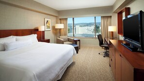 1 bedroom, premium bedding, pillow-top beds, in-room safe