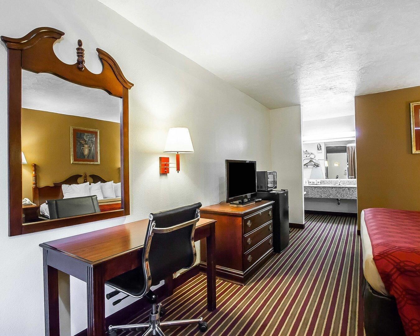 Desk, iron/ironing board, free WiFi, bed sheets