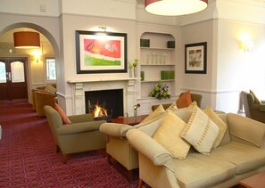 Lounge - Stourport Manor Hotel (Stourport-on-Severn)