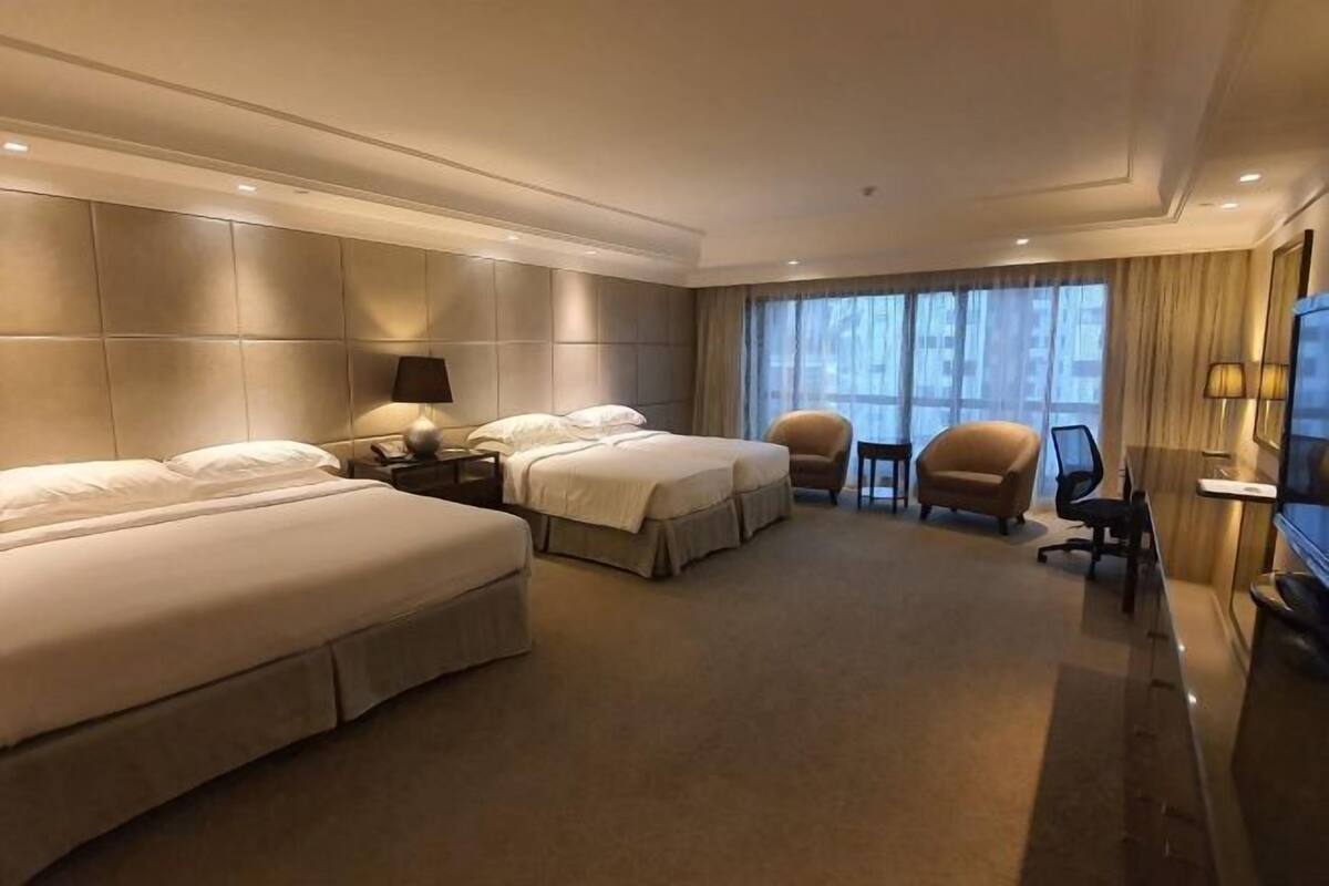 In-room safe, desk, laptop workspace, iron/ironing board