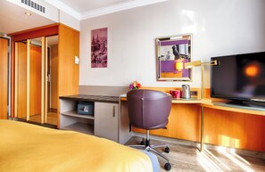Ropa de cama de alta calidad y minibar 