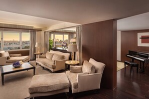 Suite presidencial, 1 cama King size | Ropa de cama de alta calidad y minibar 