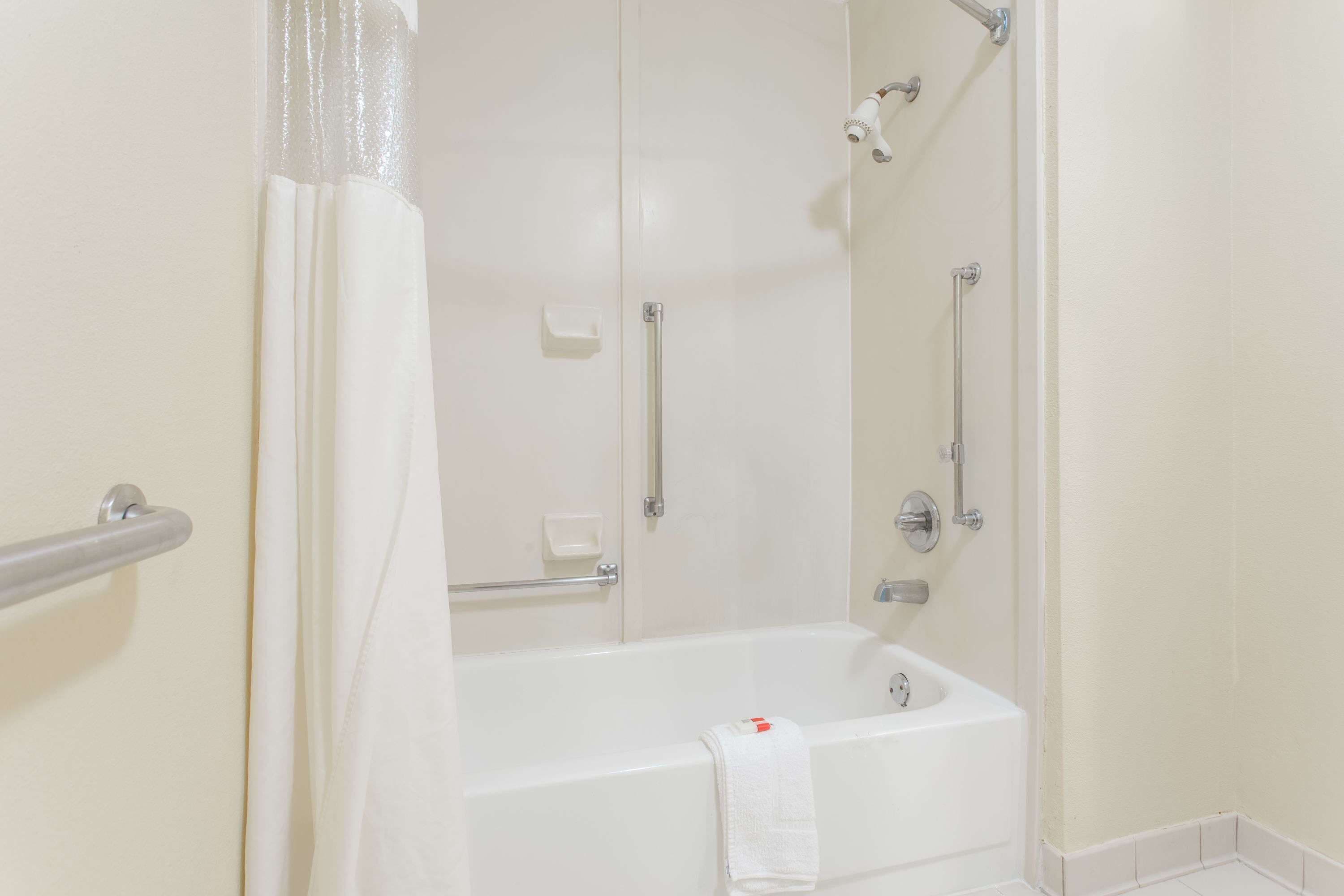 Foto - Days Inn by Wyndham Norfolk Airport