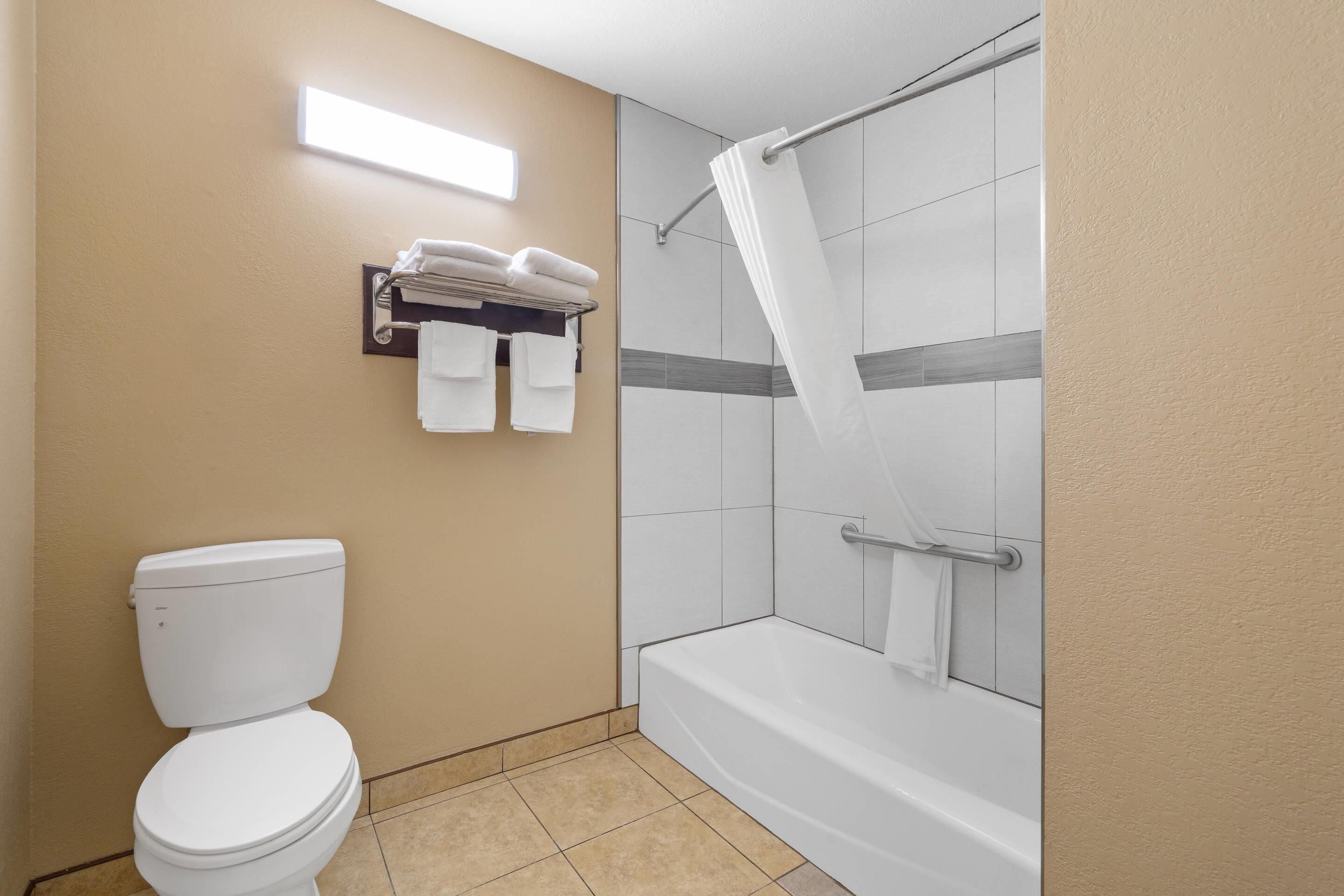 Foto - Econo Lodge Inn & Suites Fallbrook Downtown
