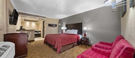 高档床上用品、办公桌、笔记本电脑工作区、熨斗/熨衣板