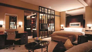 Valley Wing, Phòng Premier, 1 giường cỡ king | Chăn bông, minibar, két bảo mật tại phòng, bàn