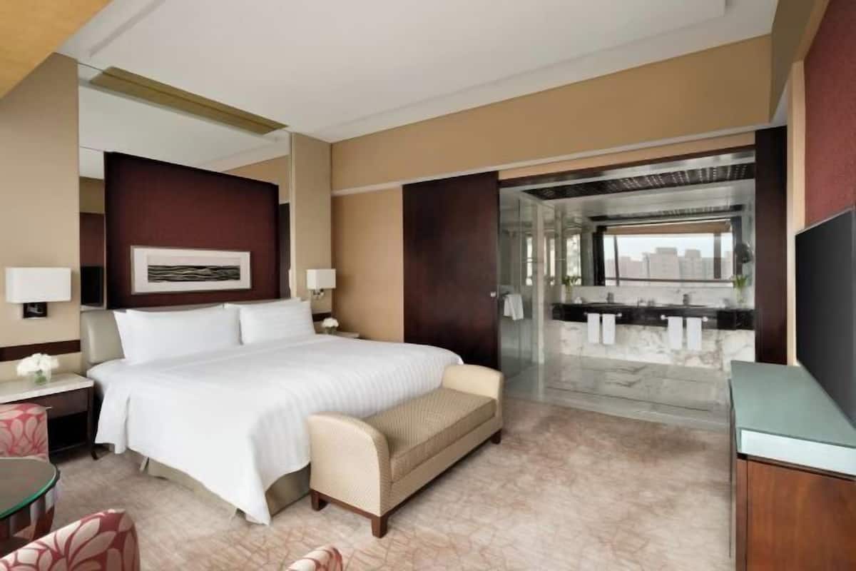 Couette en duvet d'oie, minibar, coffres-forts dans les chambres, bureau