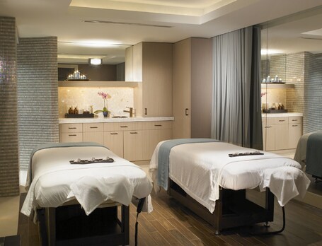 The Palms Hotel Spa - Image 10